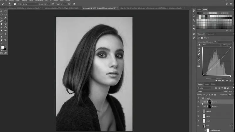 Jak skutecznie wyśrodkować tekst w Photoshopie? Praktyczny przewodnik