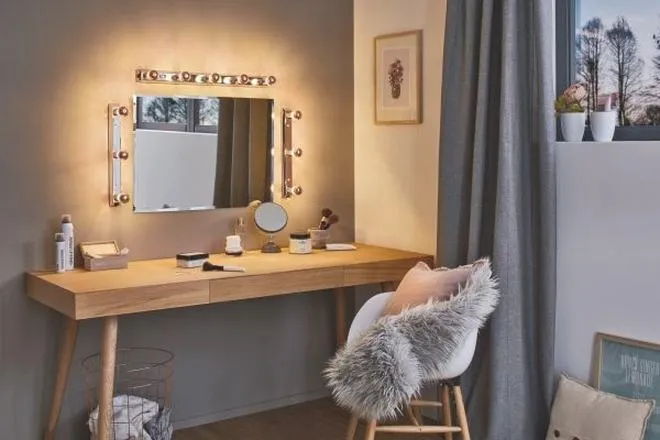 Jak stworzyć efektowne oświetlenie toaletki w stylowym wnętrzu
