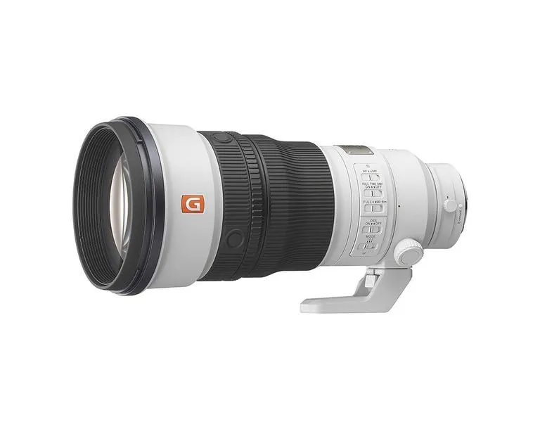 Obiektyw 300 mm – dlaczego nie ma zoomu i kiedy warto go wybrać?